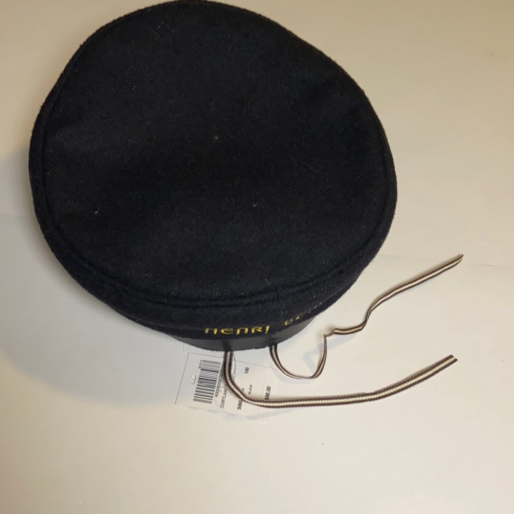 Henri Bensalem riding hat